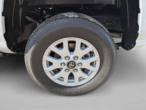 Used 2024 Toyota Tacoma SR image 22