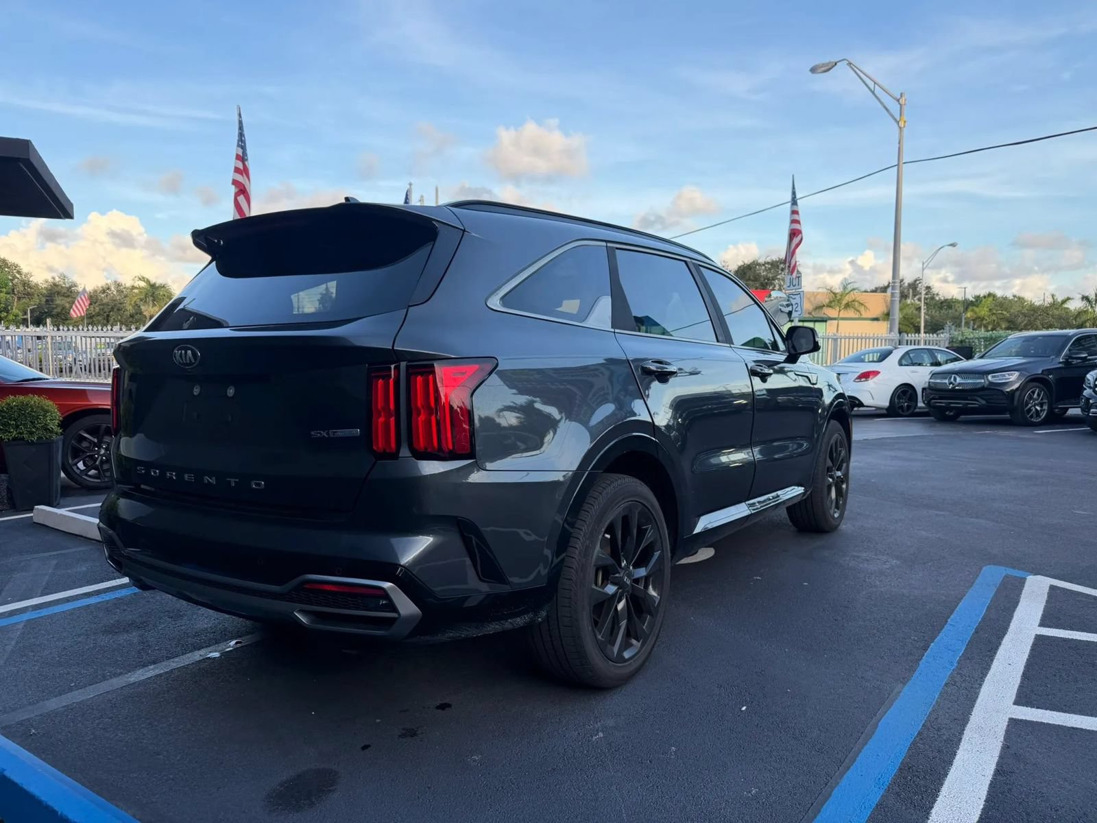 Used 2021 Kia Sorento SX FWD image 13