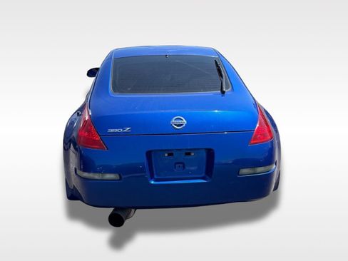 Used 2004 Nissan 350Z Coupe RWD image 6