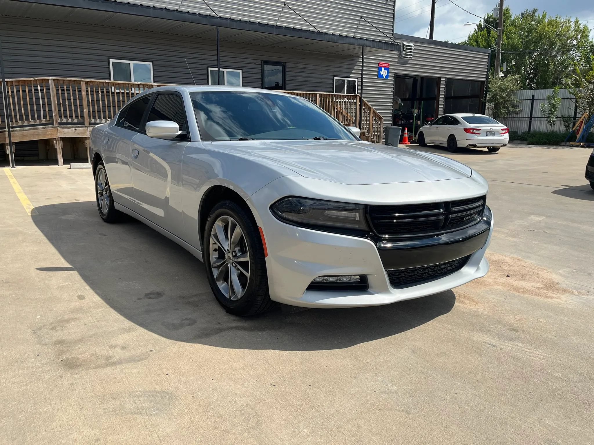 Used 2020 Dodge Charger SXT AWD/4WD image 15