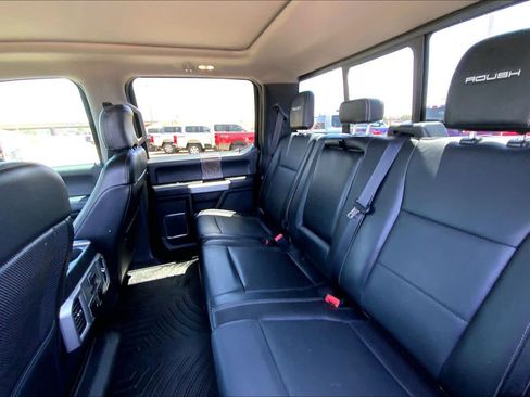 Used 2019 Ford F250 Lariat w/ Lariat Ultimate Package AWD/4WD image 21