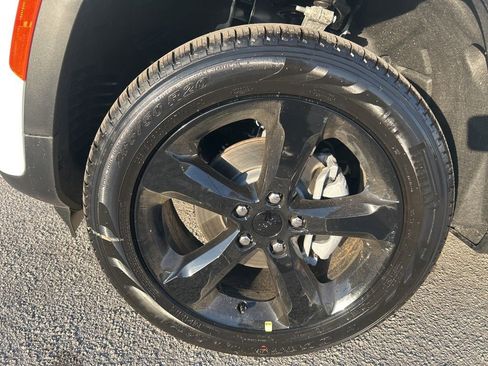 New 2026 Jeep Grand Cherokee Limited w/ Limited Altitude Package image 19