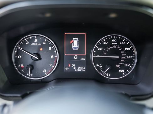 Used 2021 Subaru Outback Premium image 14