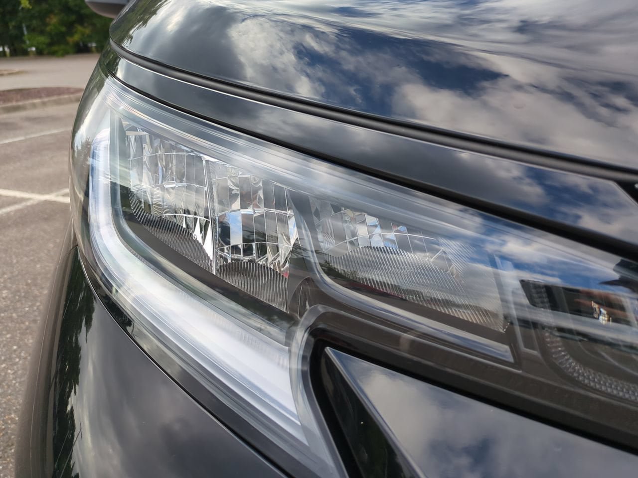 New 2026 Toyota Sienna XLE Woodland Edition AWD/4WD image 10