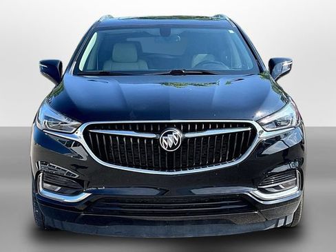 Used 2021 Buick Enclave Essence w/ Sound and Sites Package AWD/4WD image 2