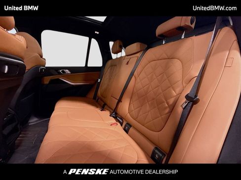 Used 2024 BMW X5 sDrive40i w/ Premium Package image 13