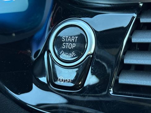 Used 2021 BMW 530i w/ Convenience Package image 24