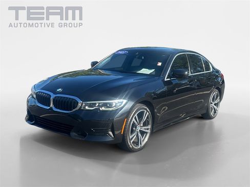 Used 2021 BMW 330i xDrive Sedan w/ Convenience Package image 3