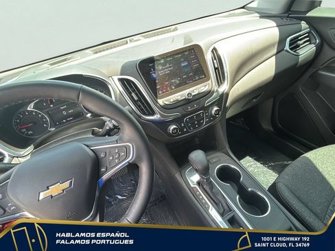 Used 2024 Chevrolet Equinox LT FWD image 20