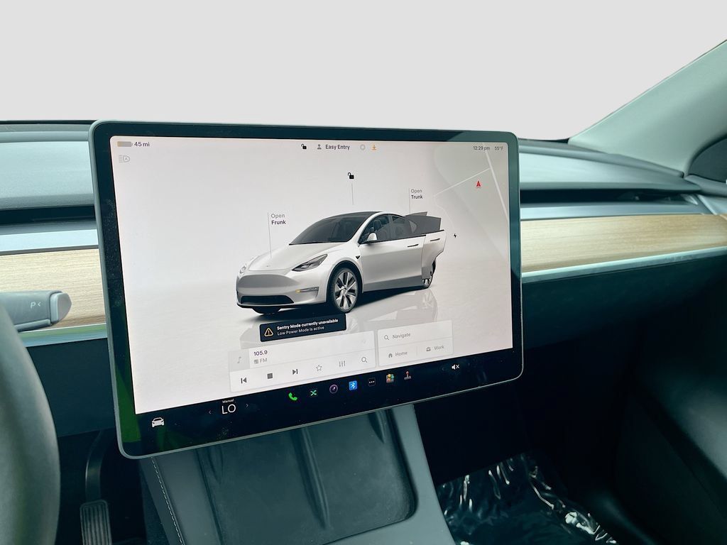 Used 2023 Tesla Model Y Long Range AWD/4WD image 17