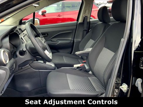 Used 2022 Nissan Versa S image 26