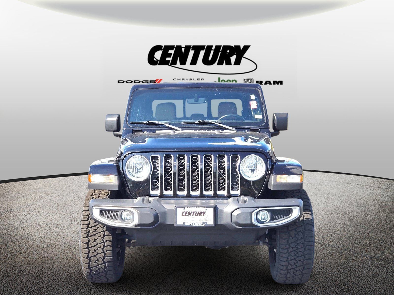 Used 2020 Jeep Gladiator Overland w/ Popular Equipment Package AWD/4WD image 9