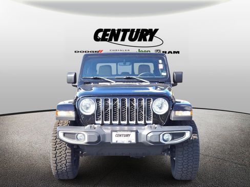 Used 2020 Jeep Gladiator Overland w/ Popular Equipment Package AWD/4WD image 9