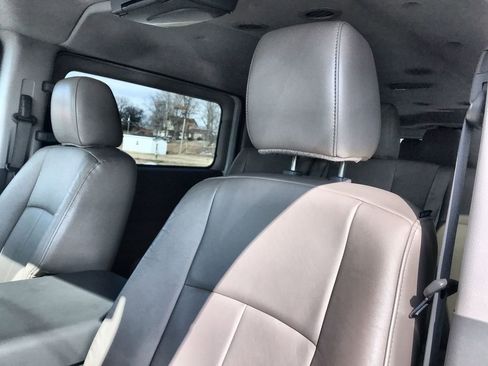 Used 2016 Nissan NV 3500 SL image 11