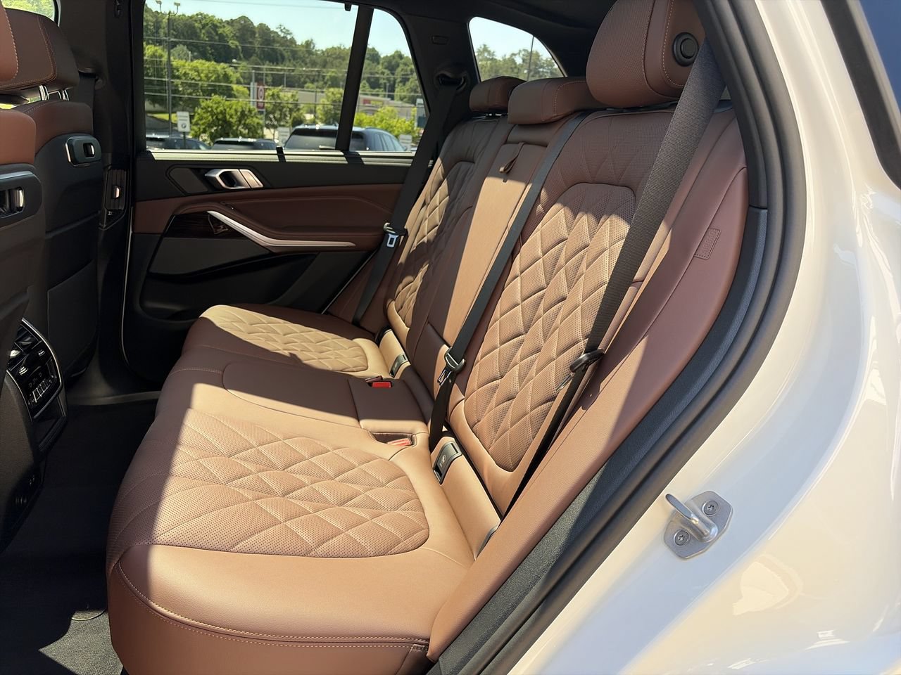 Used 2026 BMW X5 xDrive50e w/ Climate Comfort Package AWD/4WD image 32