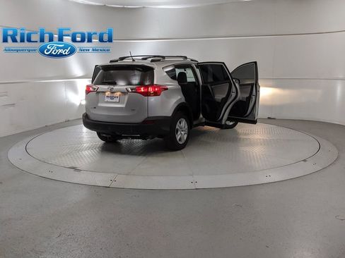Used 2015 Toyota RAV4 LE image 9