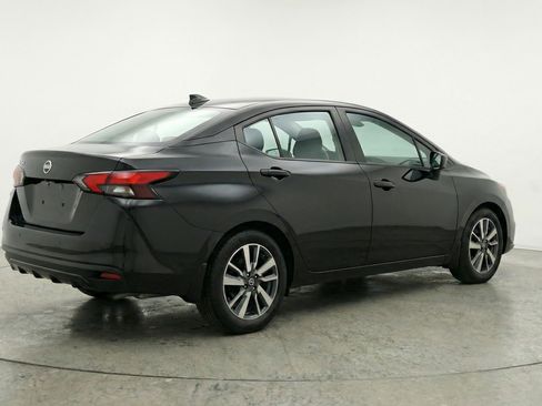 Used 2025 Nissan Versa SV FWD image 9