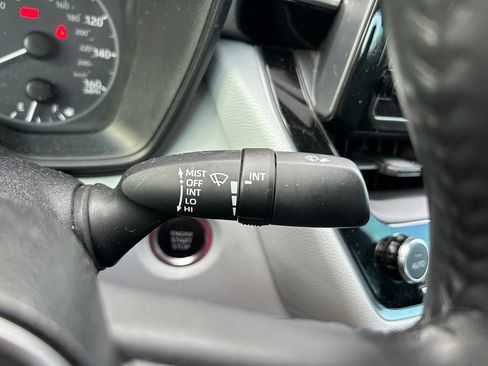 Used 2023 Toyota Corolla SE FWD image 21