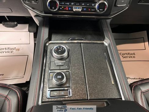 Used 2023 Ford Expedition Limited image 50