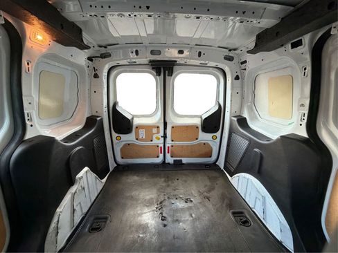 Used 2016 Ford Transit Connect XL image 14