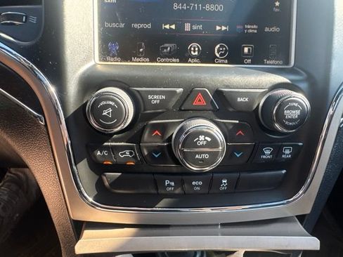 Used 2015 Jeep Grand Cherokee Limited AWD/4WD image 19