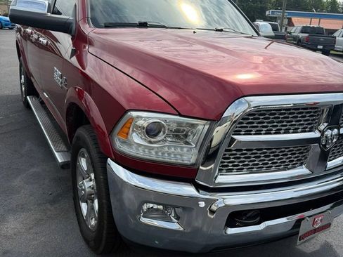 Used 2014 RAM 3500 Laramie RWD image 3