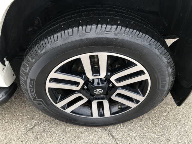 Used 2020 Toyota 4Runner Limited AWD/4WD image 21
