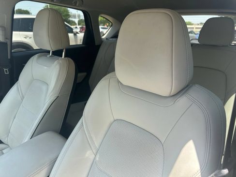 Used 2025 MAZDA CX-5 AWD 2.5 S w/ Premium Plus Pkg image 9