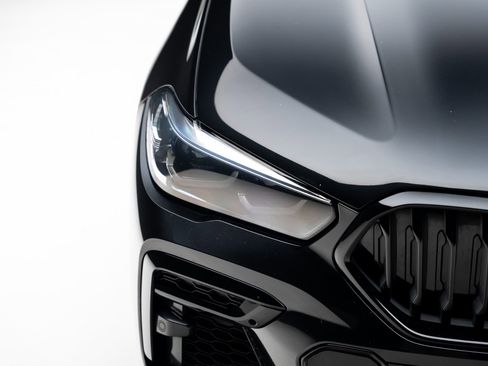 Used 2023 BMW X6 xDrive40i w/ M Sport Package image 11