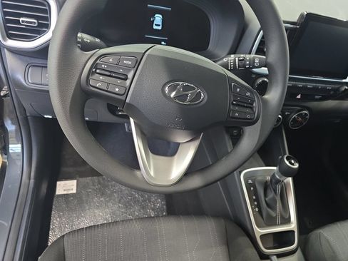 New 2026 Hyundai Venue SE FWD image 16