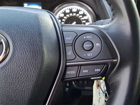 Certified 2024 Toyota Camry SE image 29