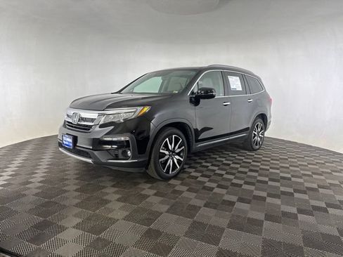 Used 2019 Honda Pilot Touring image 5