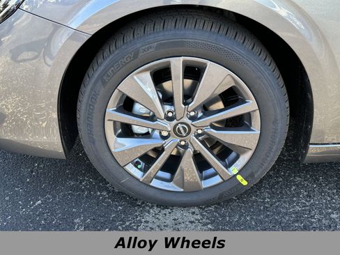 New 2026 Nissan Sentra SL w/ Floor Mat Package FWD image 14