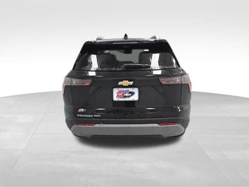 New 2026 Chevrolet Equinox LT w/ Convenience Package II image 4