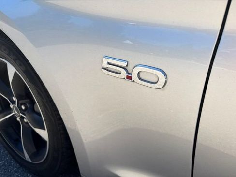 Used 2019 Ford Mustang GT w/ Equipment Group 301A RWD image 14