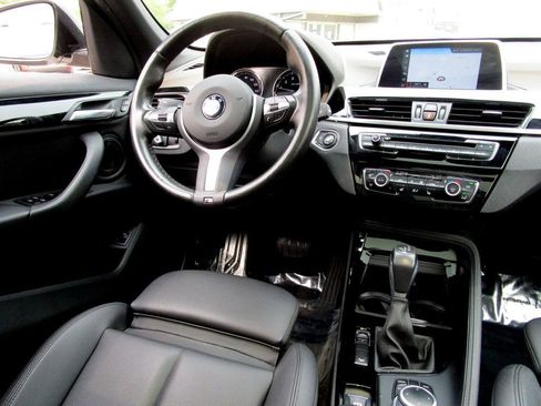 Used 2018 BMW X1 xDrive28i image 19