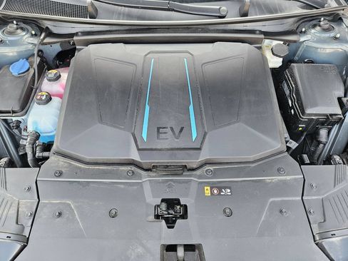 Used 2024 Hyundai Ioniq 5 SEL RWD image 21