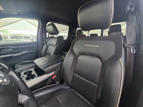 Used 2021 RAM 1500 Laramie image 12