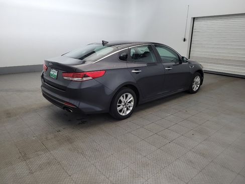 Used 2017 Kia Optima LX FWD image 9