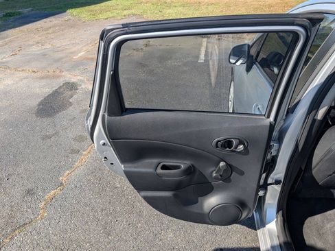 Used 2014 Nissan Versa Note S FWD image 32