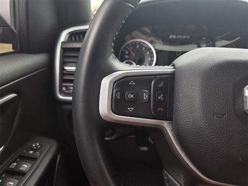Used 2023 RAM 1500 Big Horn image 24