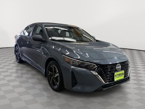 Used 2024 Nissan Sentra SV image 1