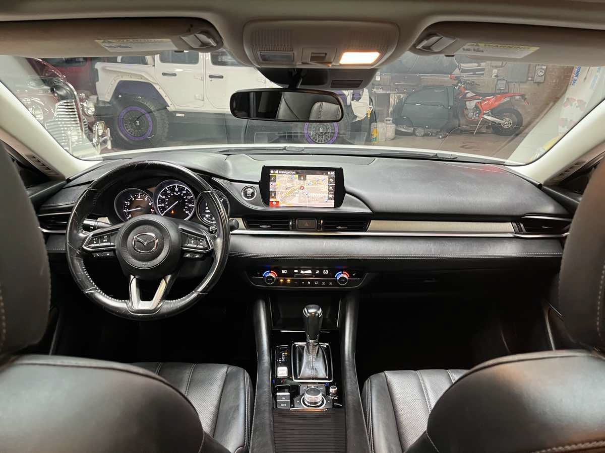 Used 2018 MAZDA MAZDA6 Touring FWD image 10