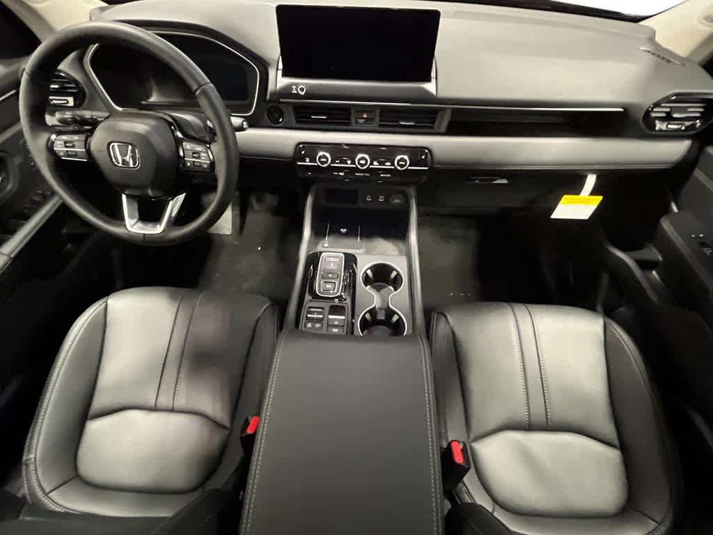 New 2026 Honda Pilot Touring image 16