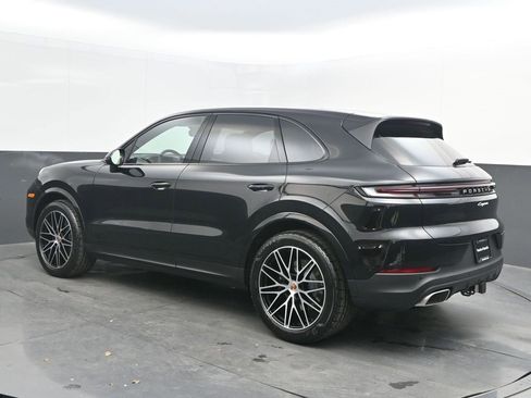 New 2026 Porsche Cayenne image 3