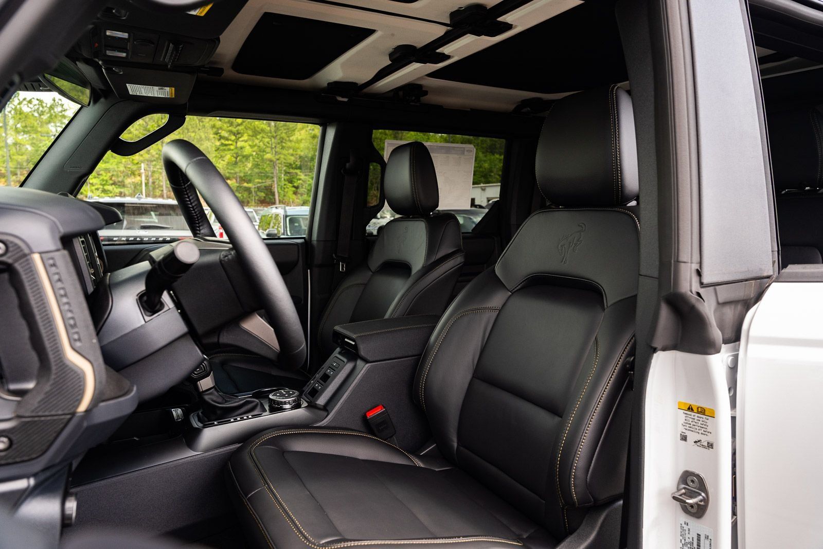 New 2026 Ford Bronco Badlands AWD/4WD image 17