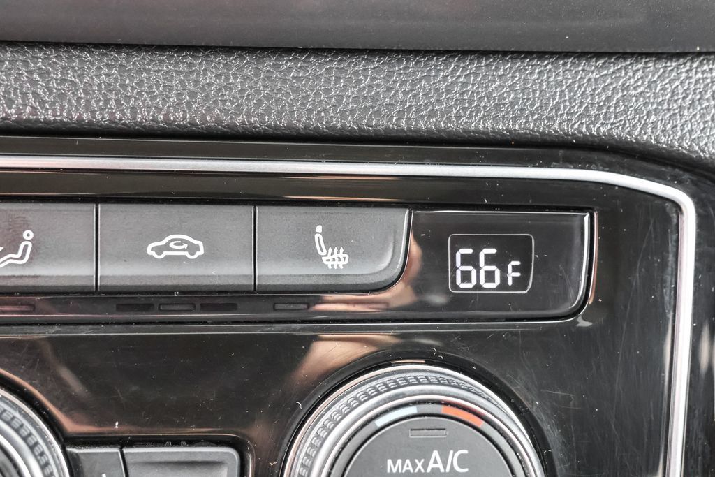 Used 2019 Volkswagen Atlas SEL AWD/4WD image 26