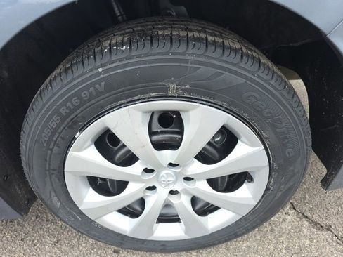 Certified 2024 Toyota Corolla LE image 6