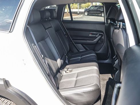 Used 2024 MAZDA CX-50 AWD 2.5 S w/ Preferred Package image 18