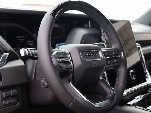 New 2026 GMC Yukon XL Denali w/ Denali Reserve Package AWD/4WD image 27